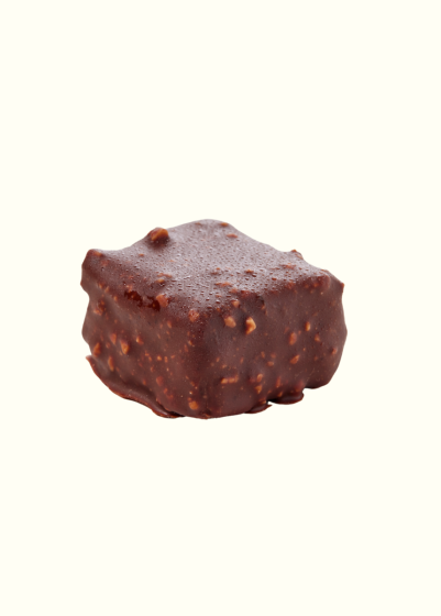 Chokolade/valnødde kage 3x3cm (EU organic)